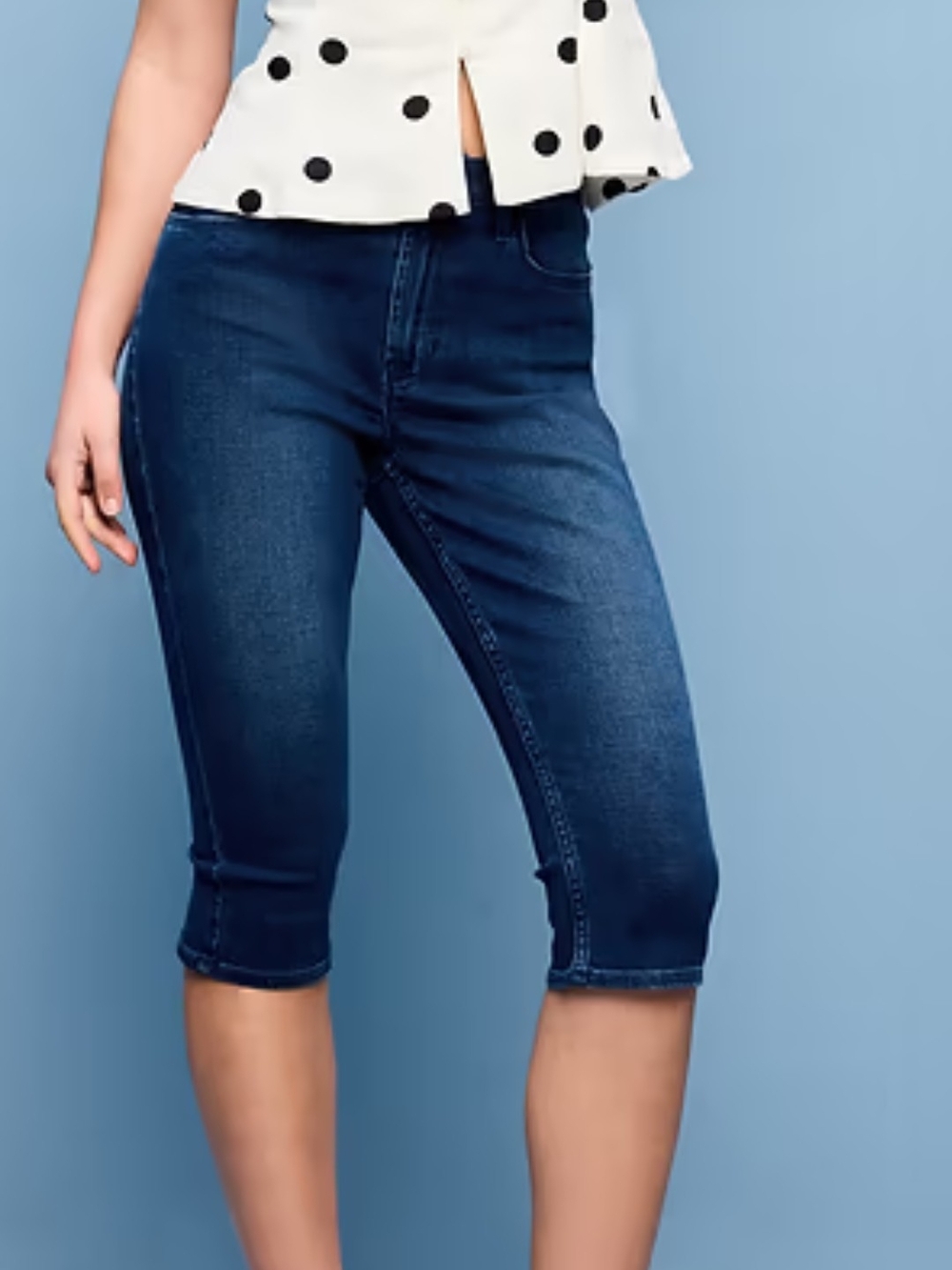 Old Navy Dark Blue Cropped Denim Capris